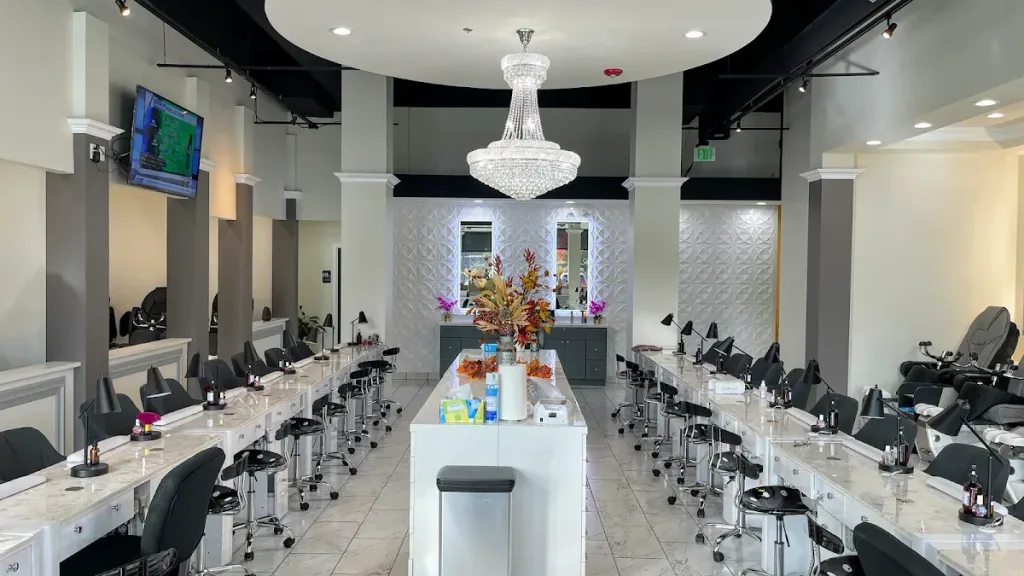 Blue Sky Nails & Lash Cherry Hills — Nail salon in Englewood
